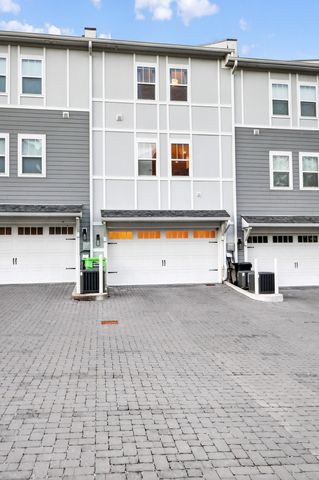 6719 Charlotte Pike Apt 3, Nashville, TN 37209