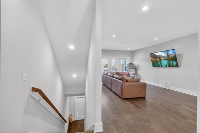 6719 Charlotte Pike Apt 3, Nashville, TN 37209