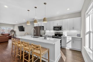 6719 Charlotte Pike Apt 3, Nashville, TN 37209