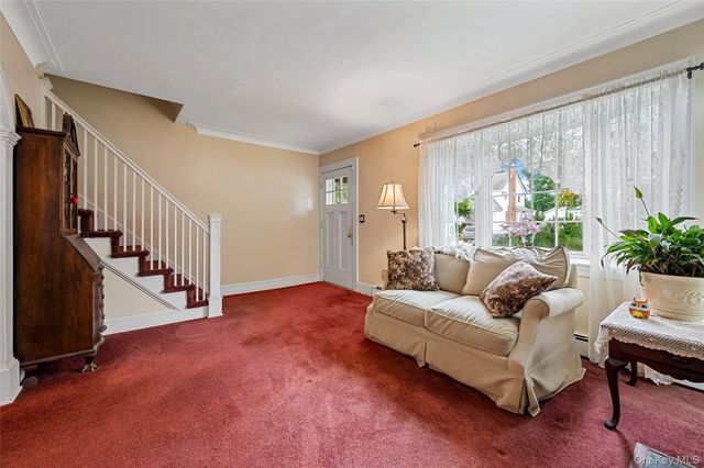 612 Hughes Street, Bellmore, NY 11710