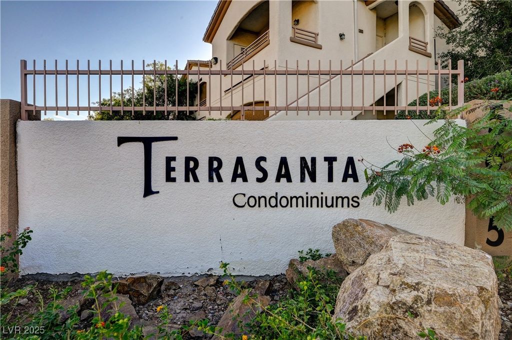 5655 East Sahara Avenue 2046, Las Vegas, NV 89142