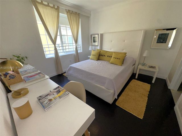 130 3rd St 205, Miami Beach, FL 33139