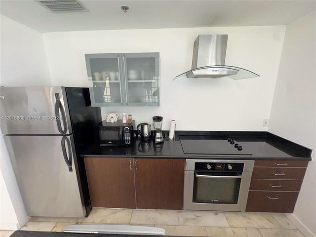 130 3rd St 205, Miami Beach, FL 33139