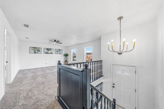 713 Sugar Hill Drive, La Porte, TX 77571