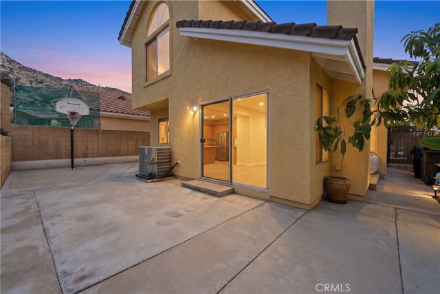 11413 Citrus Glen, Fontana, CA 92337
