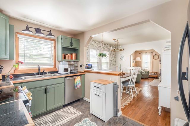 393 McCouns Ferry Road, Salvisa, KY 40372
