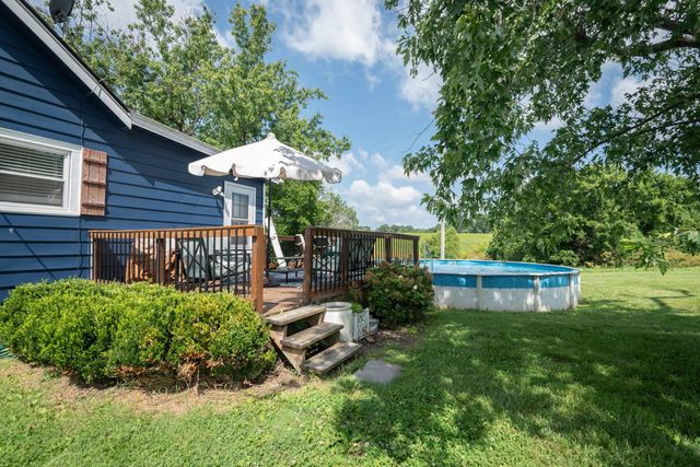 393 McCouns Ferry Road, Salvisa, KY 40372