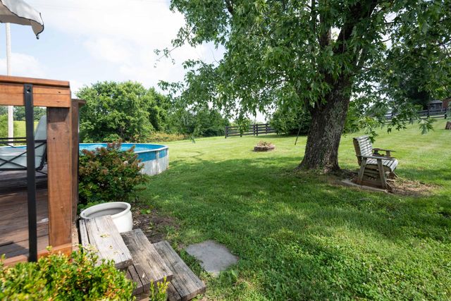 393 McCouns Ferry Road, Salvisa, KY 40372