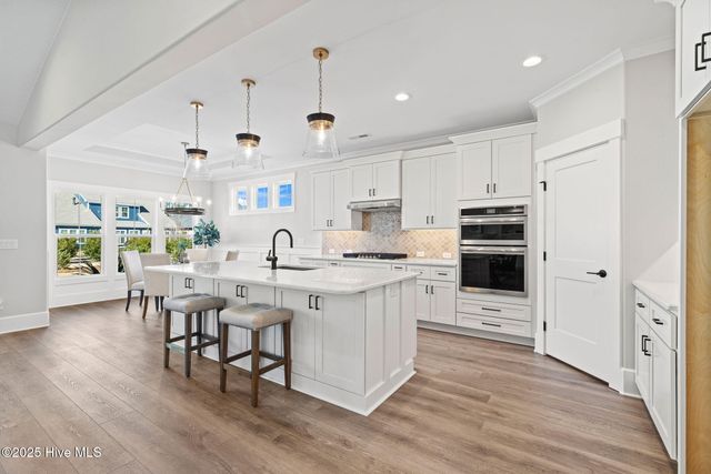 7366 Foxbriar Drive, Leland, NC 28451