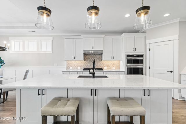 7366 Foxbriar Drive, Leland, NC 28451