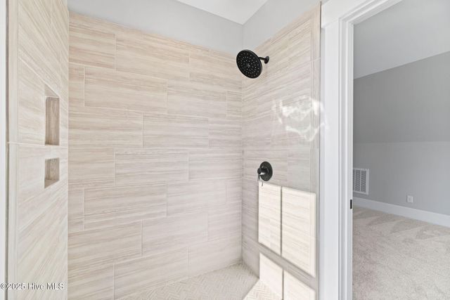 7366 Foxbriar Drive, Leland, NC 28451