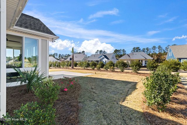 7366 Foxbriar Drive, Leland, NC 28451