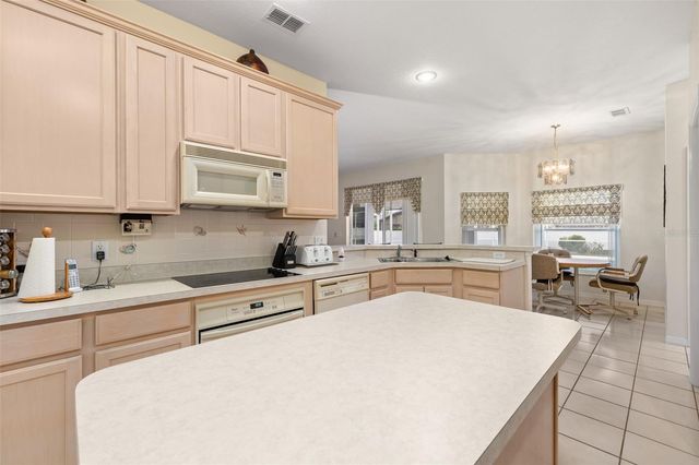 111 SAND PINE LANE, Davenport, FL 33837