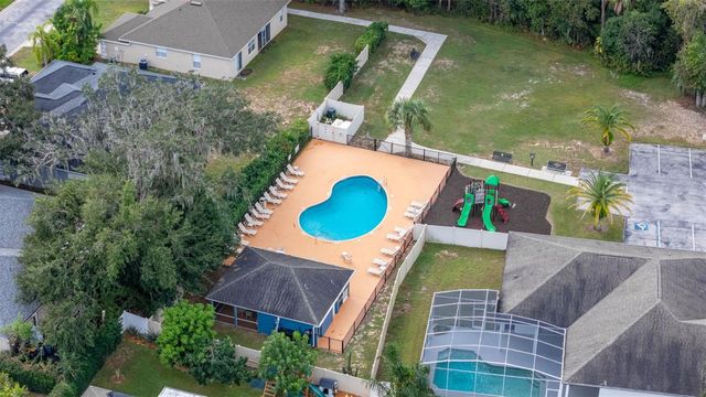 111 SAND PINE LANE, Davenport, FL 33837