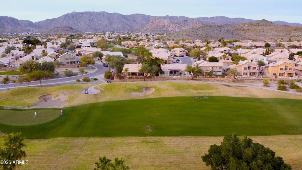 Image 24 of property listing at 1533 E WINDSONG Drive, Phoenix, AZ 85048