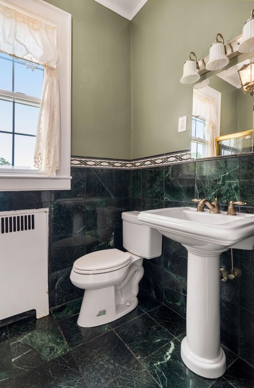 Image 24 of property listing at 2131 Westrivers Road, Charleston, SC 29412