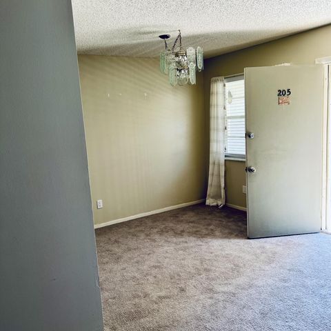 13 Lake Vista Trl Apt 205, Port St Lucie, FL 34952