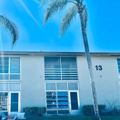 13 Lake Vista Trl Apt 205, Port St Lucie, FL 34952