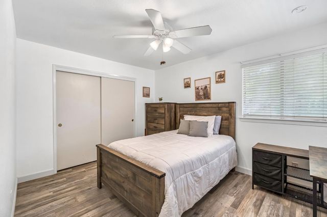 9540 N 10th Street, Fresno, CA 93720