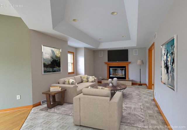 4851 W Alesci DRIVE, Franklin, WI 53132