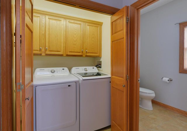 4851 W Alesci DRIVE, Franklin, WI 53132