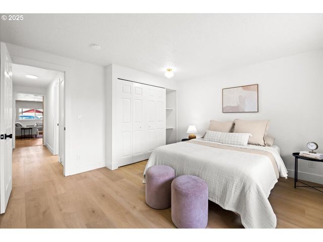 2565 Sw 211TH Ct, Beaverton, OR 97003