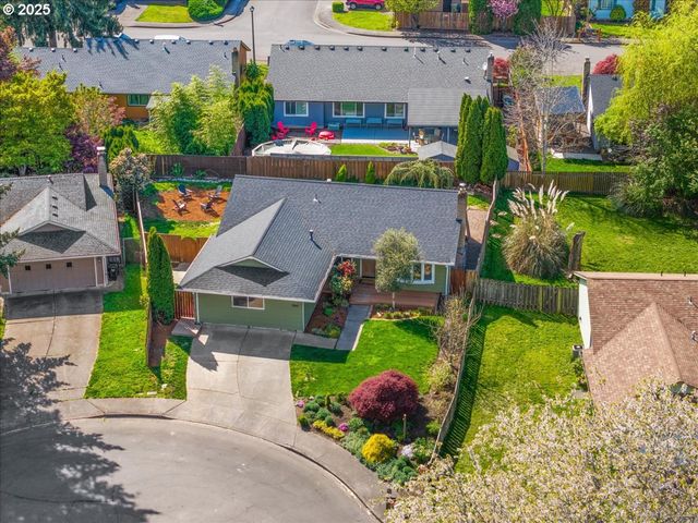 2565 Sw 211TH Ct, Beaverton, OR 97003