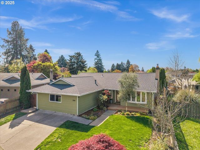 2565 Sw 211TH Ct, Beaverton, OR 97003