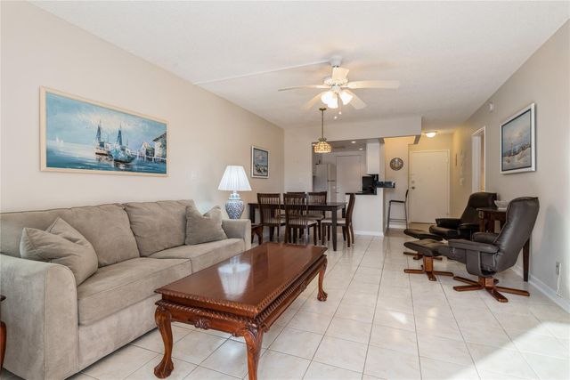 720 ORTON Avenue 306, Fort Lauderdale, FL 33304