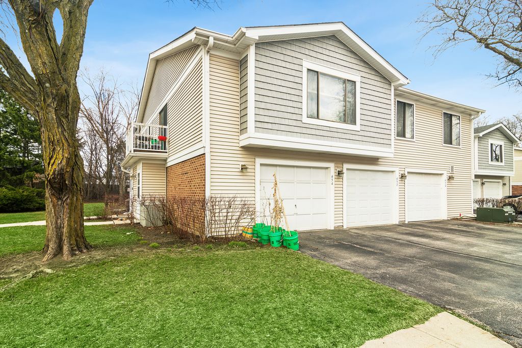 452 Kennedy Place 452, Vernon Hills, IL 60061
