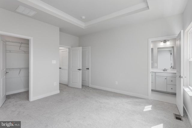 1729 DESTRIER ST, Ranson, WV 25438