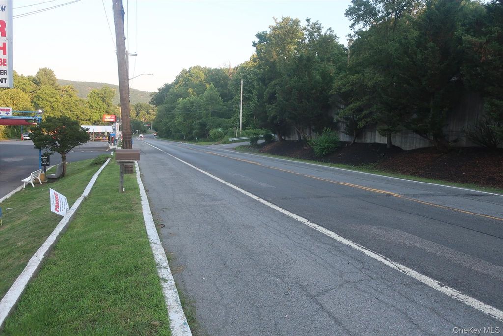 25 Rt-17M, Monroe, NY 10950 — photo 5