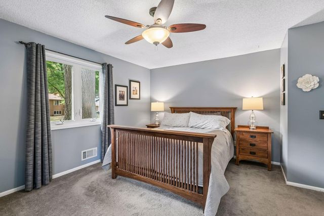 5505 W Danube Road, Fridley, MN 55432