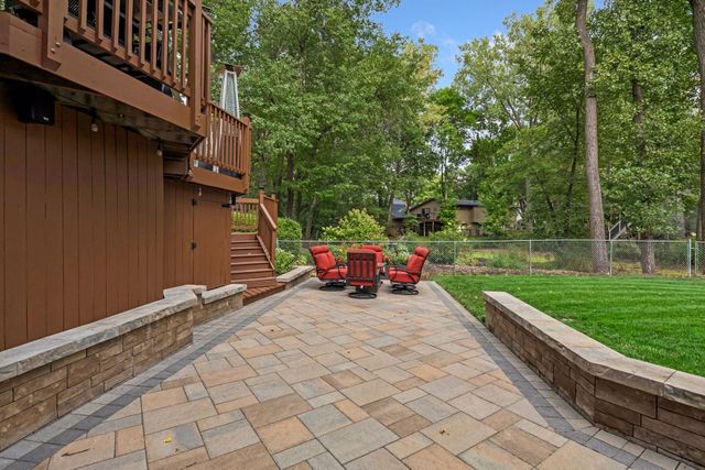 5505 W Danube Road, Fridley, MN 55432