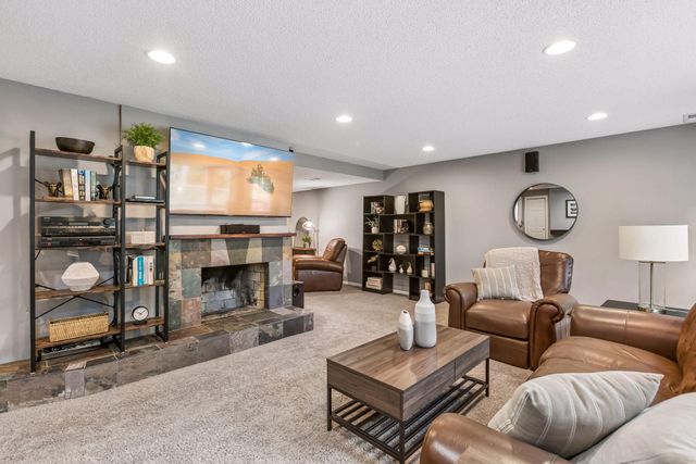 5505 W Danube Road, Fridley, MN 55432