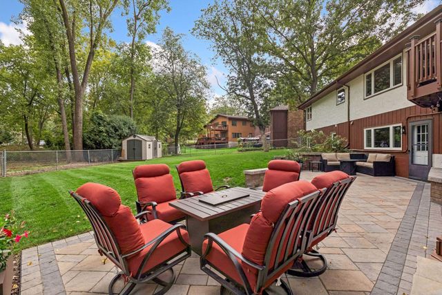 5505 W Danube Road, Fridley, MN 55432