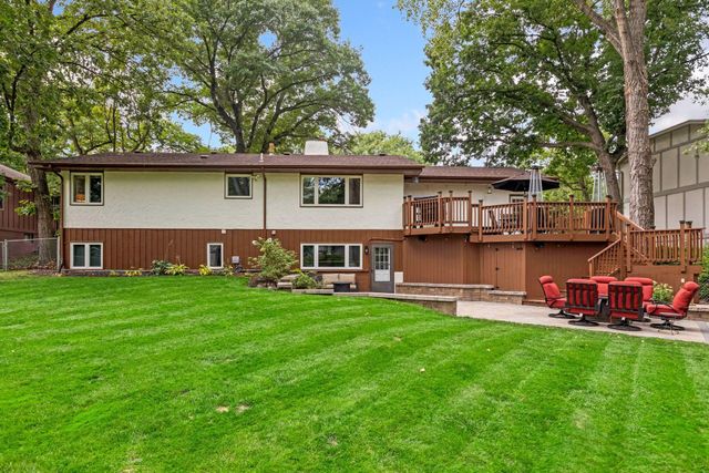 5505 W Danube Road, Fridley, MN 55432