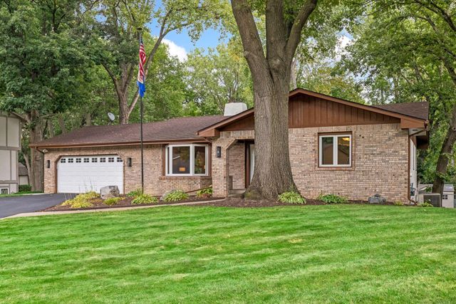 5505 W Danube Road, Fridley, MN 55432