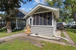 4742 Dupont Avenue N, Minneapolis, MN 55430