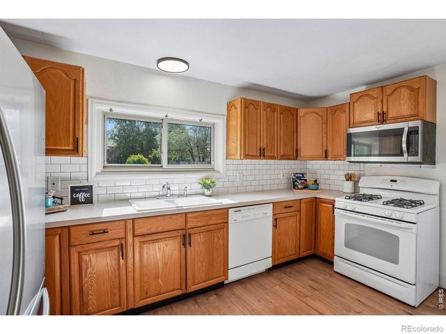 127 E Saint Clair Avenue, Longmont, CO 80504