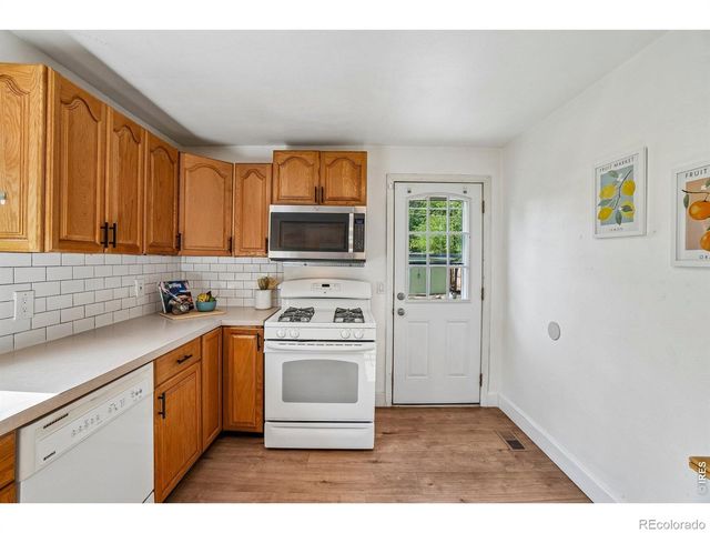 127 E Saint Clair Avenue, Longmont, CO 80504