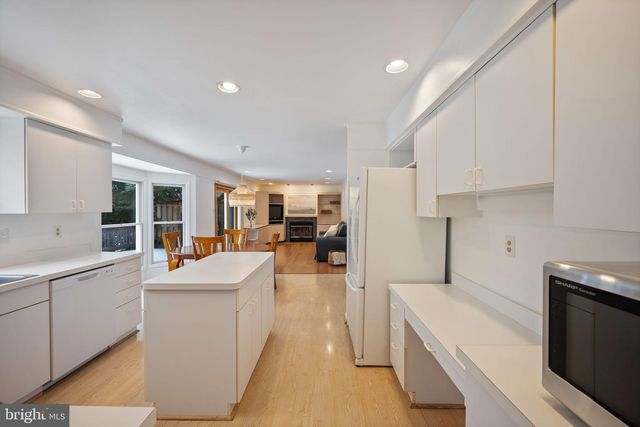 3 COTSWOLD CT, Owings Mills, MD 21117