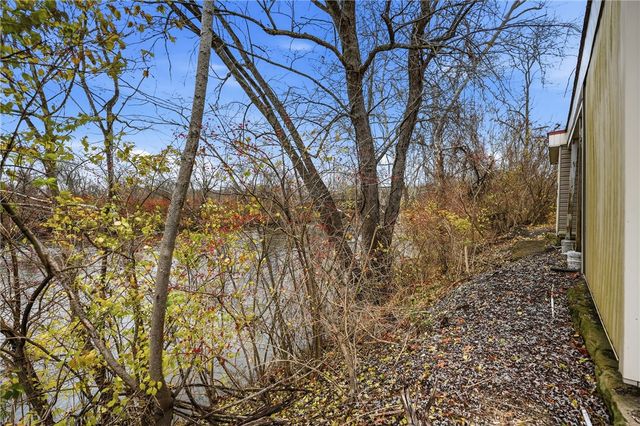 420 Montgomery Ave, New Castle, PA 16102