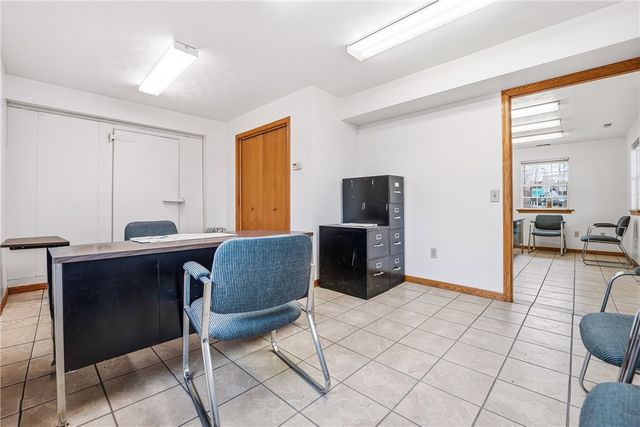 420 Montgomery Ave, New Castle, PA 16102