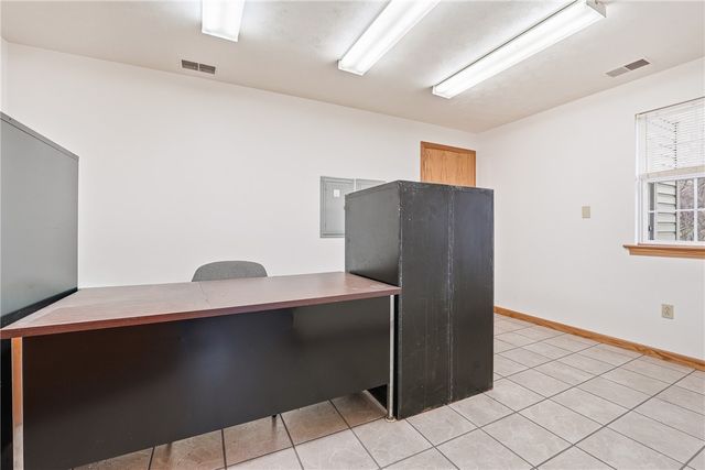 420 Montgomery Ave, New Castle, PA 16102