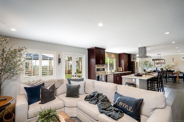 13349 Portofino Dr, Del Mar, CA 92014