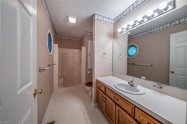 265 Rolling Green Drive, Winston-salem, NC 27107