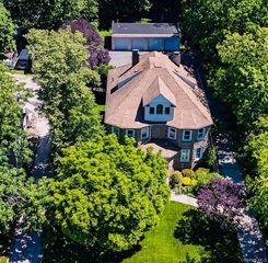 163/165 Lincoln Avenue, Rockville Centre, NY 11570