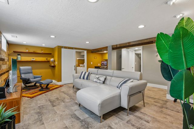 1551 E DOWNINGTON AVE, Salt Lake City, UT 84105