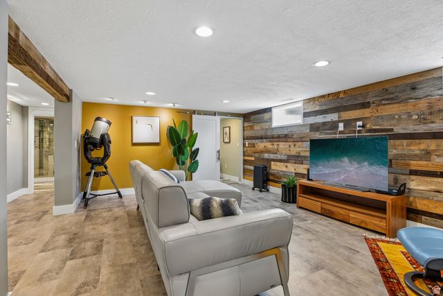 1551 E DOWNINGTON AVE, Salt Lake City, UT 84105